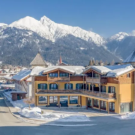 Aparthotel Torri Di Seefeld 3*