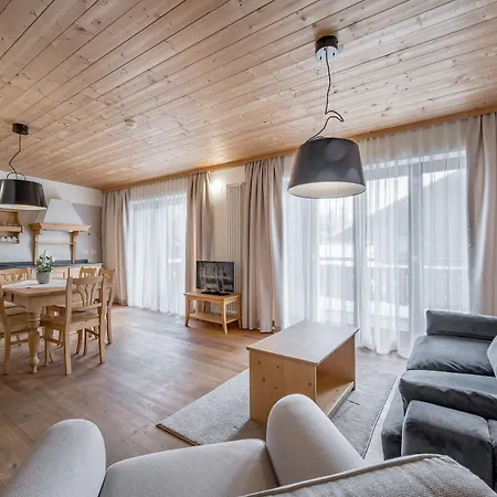 Aparthotel Torri Di Seefeld 3*