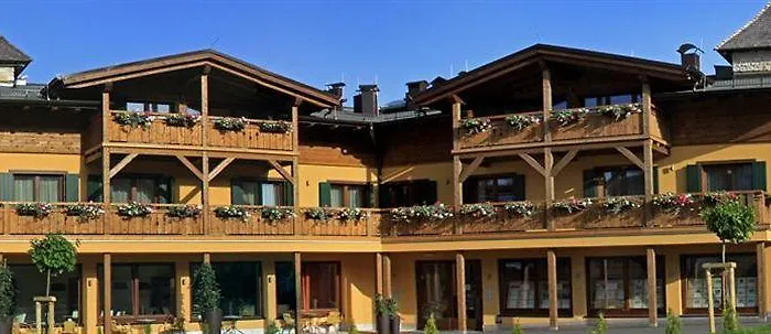 Aparthotel Torri Di Seefeld 4*