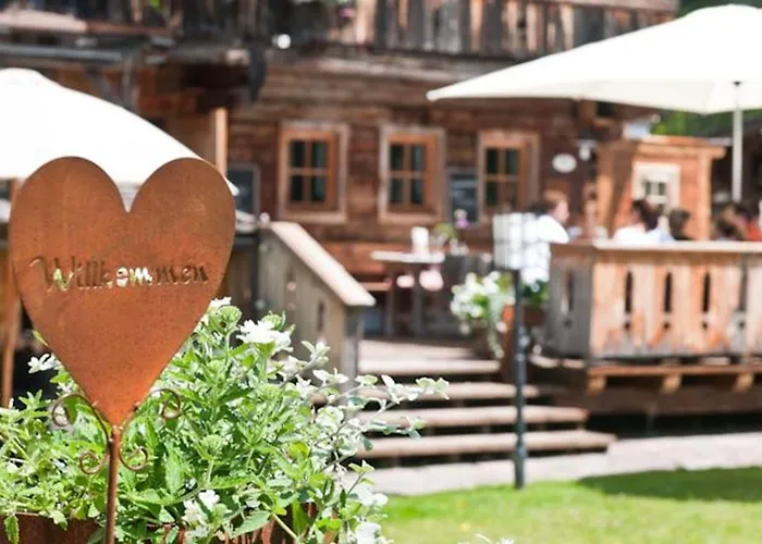 Aparthotel Torri Di Seefeld 4*