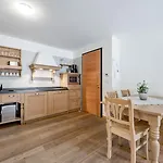 Torri Di Seefeld ゼーフェルト・イン・チロル