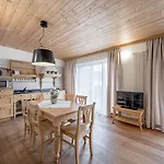 Torri Di Seefeld アパートホテル