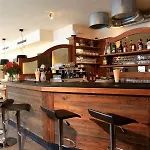 アパートホテル Torri Di Seefeld 3*