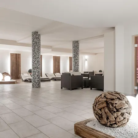 Torri Di Seefeld 4*