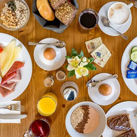 Apart Otel Torri Di Seefeld 4*